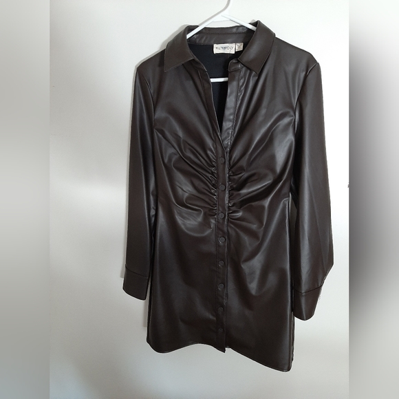 Pleather long sleeve dress fitted - Picture 1 of 3